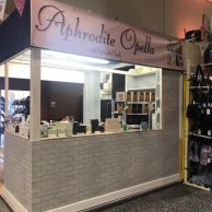 Aphrodite Opella, Barrow