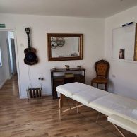 Boheme Beautyv, Barrow